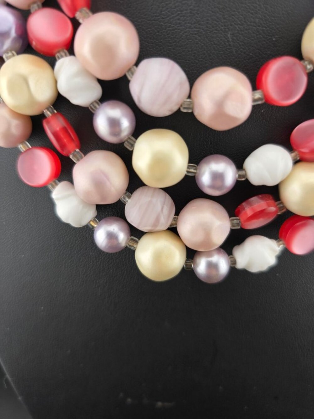 Pastel and Red Multi-Strand Beaded Necklace 16" Inch Length Japan - Picture 3 of 8